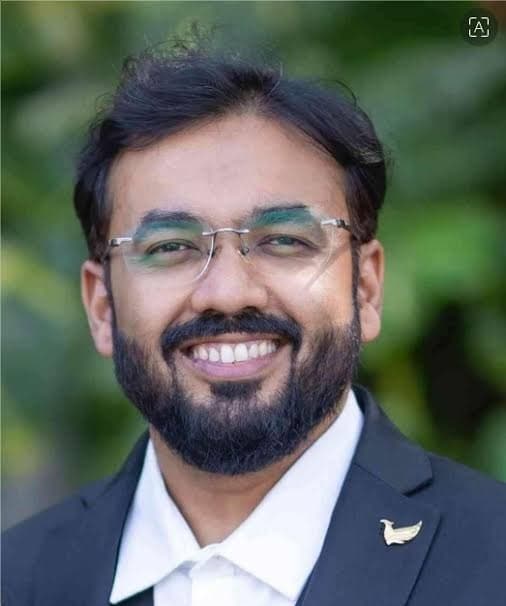Dr. Amar Holambe